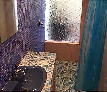 Ba&ntilde;o del apartamento